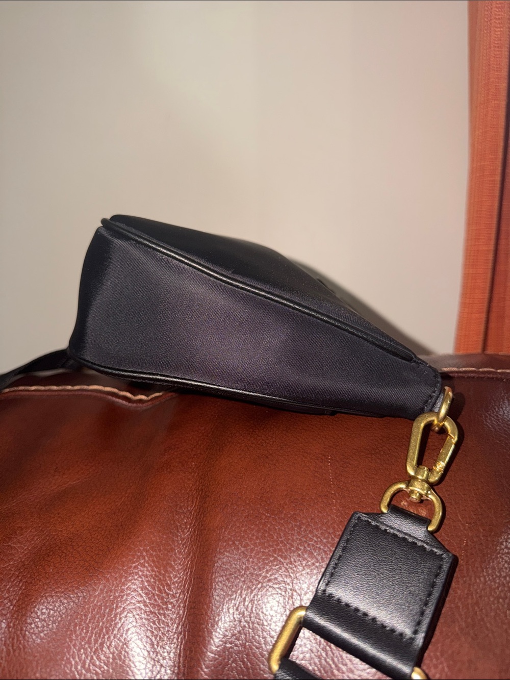 ‼️Tory Burch Black Nylon Crossbody Bag - Picture 5 of 12